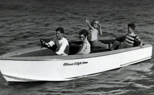 14' Atom 25 Plywood Utility Boat