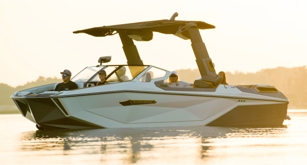 All-New Super Air Nautique Paragon Series